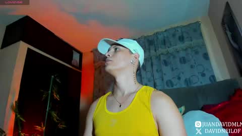 Snapshot of david_neill chatting on May 2026 05:58:02 AM David Neill online show from May 2026 05:58:02 AM