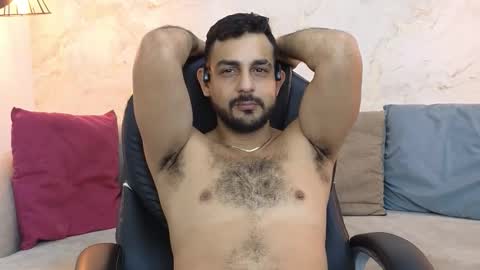 JF oliveira online show from September 2025 01:43:02 PM