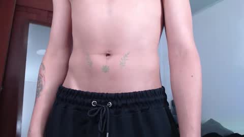 Snapshot of david_savage_ chatting on March 2026 12:40:01 AM david online show from March 2026 12:40:01 AM