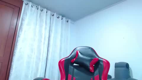 Snapshot of david_savage_ chatting on March 2026 10:36:01 PM david online show from March 2026 10:36:01 PM