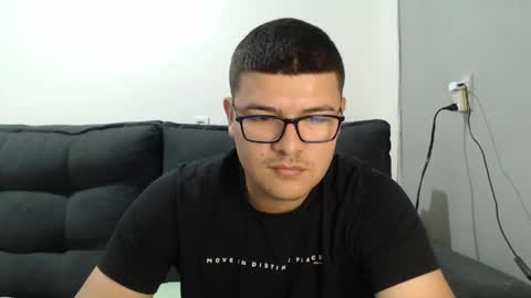 Snapshot of david_smit_ chatting on May 2026 09:20:02 PM david smit online show from May 2026 09:20:02 PM