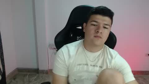 Snapshot of david_smit_ chatting on July 2026 01:41:02 AM david smit online show from July 2026 01:41:02 AM