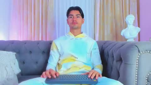 Snapshot of davidaponte017 chatting on February 2025 01:05:01 PM davidaponte online show from February 2025 01:05:01 PM