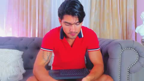 Snapshot of davidaponte017 chatting on February 2025 04:48:01 PM davidaponte online show from February 2025 04:48:01 PM