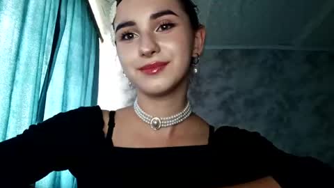 Regina online show from July 2026 09:39:01 AM