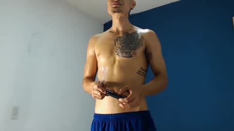 Snapshot of davidgalvis1 chatting on December 2024 08:15:01 PM David Galvis - independent model online show from December 2024 08:15:01 PM