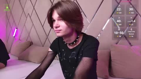 Snapshot of davidleatherhoff chatting on November 2025 03:47:02 PM DAVID online show from November 2025 03:47:02 PM