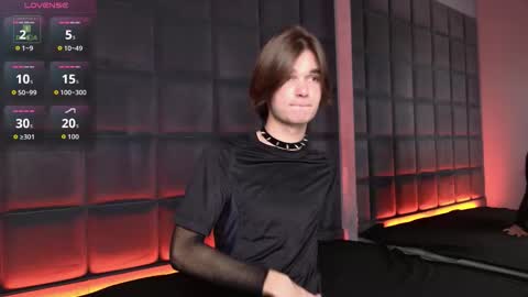 Snapshot of davidleatherhoff chatting on November 2025 03:24:02 PM DAVID online show from November 2025 03:24:02 PM