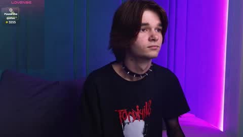 Snapshot of davidleatherhoff chatting on November 2025 03:23:02 PM DAVID online show from November 2025 03:23:02 PM