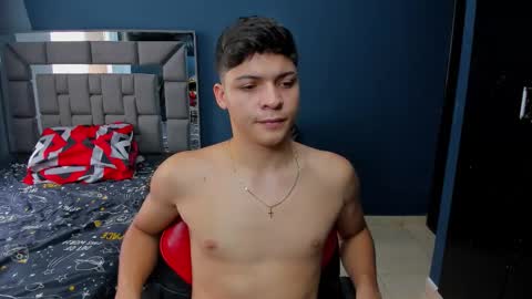 davidro030 online show from October 2025 05:41:02 PM