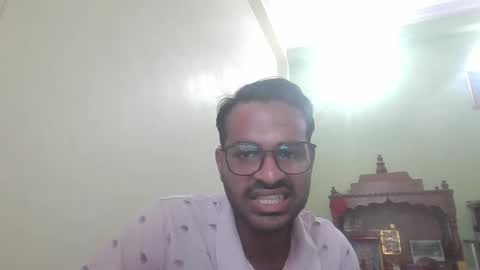 Snapshot of davidvishu975 chatting on May 2026 07:58:02 AM Dude97 online show from May 2026 07:58:02 AM