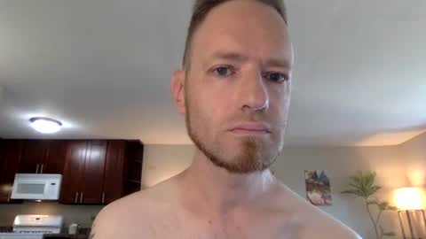 Snapshot of davidwilcox1982 chatting on October 2025 06:17:01 PM Dave online show from October 2025 06:17:01 PM