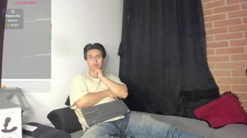 davidx_x21 online show from June 2026 07:57:01 AM