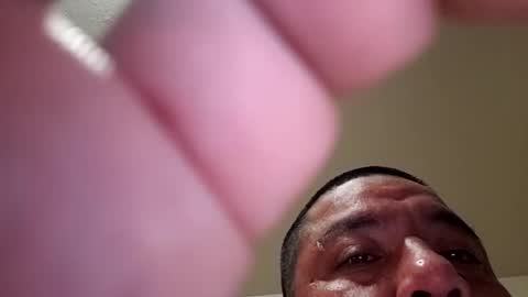 Snapshot of davidzhere222800 chatting on January 2025 03:05:02 AM davidzhere222800 online show from January 2025 03:05:02 AM