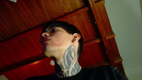 daviid_huge online show from June 2026 08:23:01 AM
