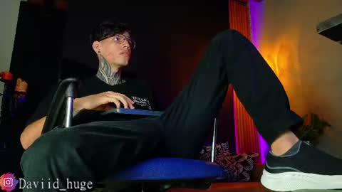 daviid_huge online show from June 2026 01:37:01 PM