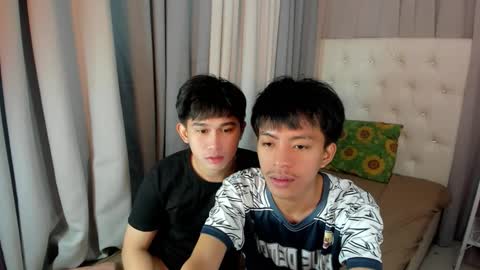 Snapshot of davincihugecock chatting on February 2026 05:06:02 PM daniel online show from February 2026 05:06:02 PM