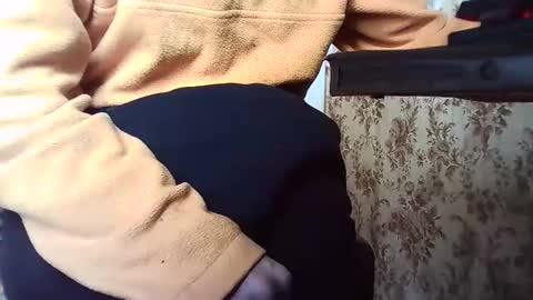 davitaa3434 online show from April 2026 07:55:01 AM