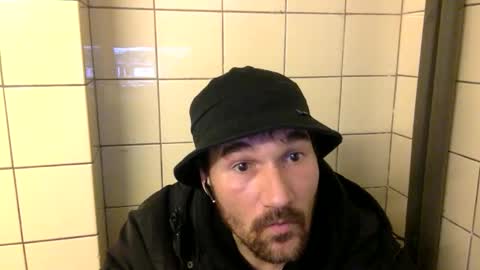 davocolours1112 online show from November 2025 03:29:02 PM