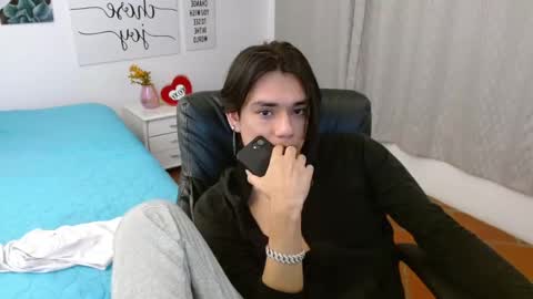 Snapshot of davoxer chatting on September 2025 03:50:02 AM davoxer online show from September 2025 03:50:02 AM