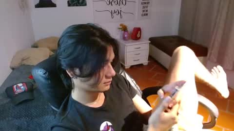 Snapshot of davoxer chatting on October 2025 04:10:02 AM davoxer online show from October 2025 04:10:02 AM