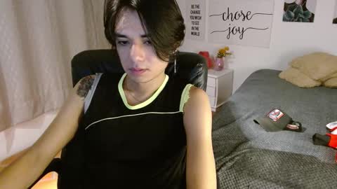 Snapshot of davoxer chatting on October 2025 04:22:02 AM davoxer online show from October 2025 04:22:02 AM