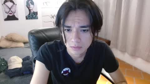 Snapshot of davoxer chatting on October 2025 05:19:02 AM davoxer online show from October 2025 05:19:02 AM