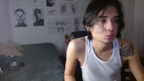 Snapshot of davoxer chatting on November 2025 03:28:02 AM davoxer online show from November 2025 03:28:02 AM