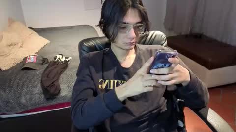 Snapshot of davoxer chatting on November 2025 03:40:01 AM davoxer online show from November 2025 03:40:01 AM