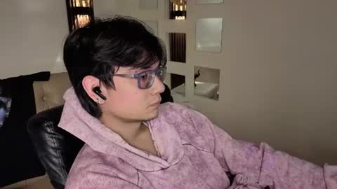 davoxer online show from June 2026 03:42:02 AM