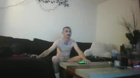 Snapshot of davpokeash chatting on November 2025 07:22:01 AM davpokeash online show from November 2025 07:22:01 AM