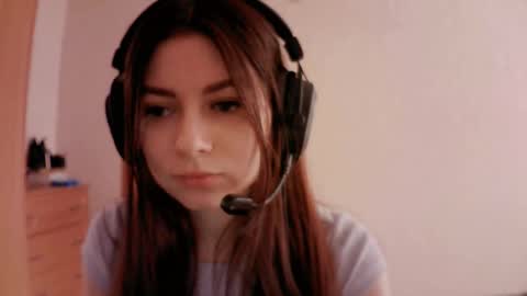 Snapshot of dawndollins chatting on February 2025 09:58:02 AM Alice online show from February 2025 09:58:02 AM