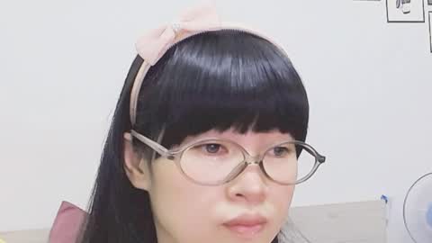 Mita online show from April 2026 04:39:02 AM