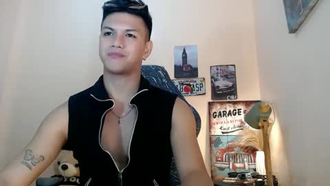 Snapshot of dax_x chatting on December 2024 12:56:01 AM JC LOVER BOY online show from December 2024 12:56:01 AM