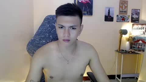 Snapshot of dax_x chatting on February 2025 01:36:01 AM JC LOVER BOY online show from February 2025 01:36:01 AM