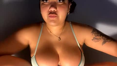 dayqueen1 online show from April 2026 08:56:02 AM