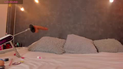 DAYRA ANGELS online show from July 2026 06:10:01 PM