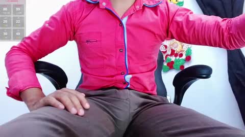 dayro_dduran online show from November 2025 06:59:02 PM