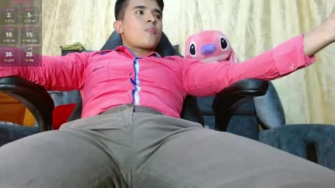 dayro_dduran online show from May 2026 07:53:02 PM