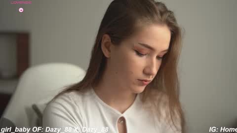 Snapshot of dazy_88 chatting on February 2025 01:16:02 AM Dazy My Fansly online show from February 2025 01:16:02 AM