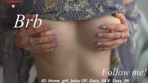 Snapshot of dazy_88 chatting on October 2025 03:15:02 AM Dazy My Fansly online show from October 2025 03:15:02 AM