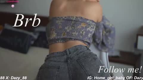 Snapshot of dazy_88 chatting on October 2025 03:15:02 AM Dazy My Fansly online show from October 2025 03:15:02 AM