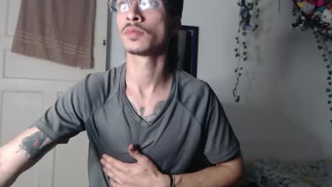 dazzayy online show from May 2026 01:56:01 AM