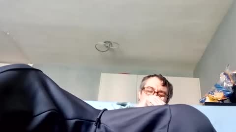 Dazzill online show from January 2025 12:06:01 PM