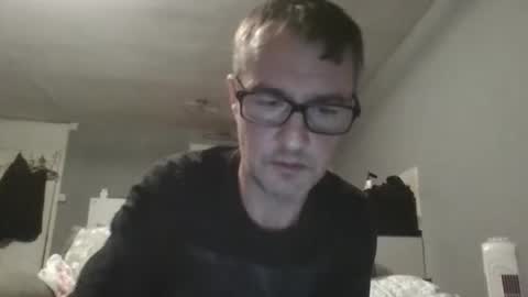 Dazzill online show from November 2025 06:44:02 PM