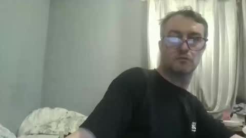 Dazzill online show from March 2026 07:06:02 PM