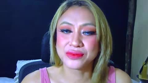 stephaniechim online show from May 2026 07:08:02 PM