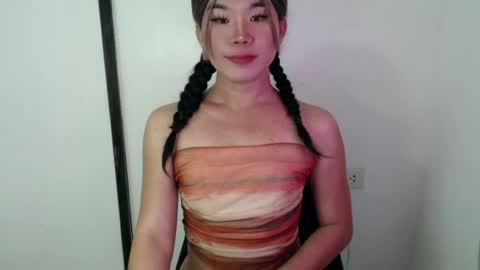 dazzzlingcarol online show from June 2026 04:33:02 AM
