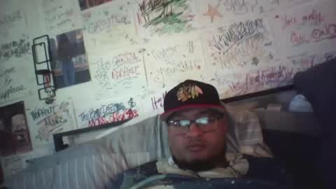 dbeamon92 online show from April 2026 02:33:01 PM