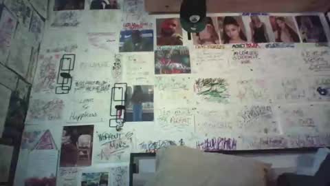 dbeamon92 online show from May 2026 02:03:02 PM